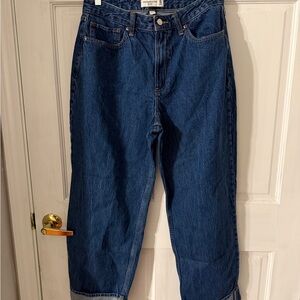 Abercrombie & Fitch Relaxed Fit Blue Jeans